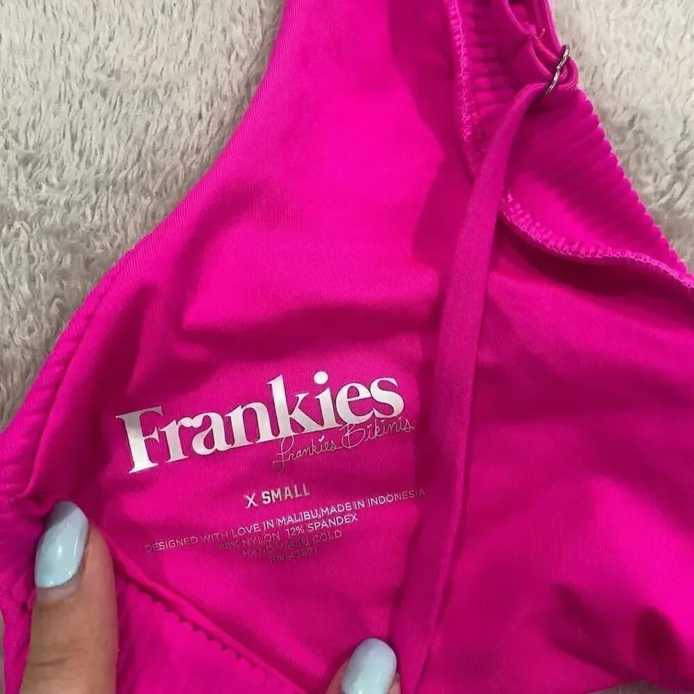 Frankies Bikinis Austin Top Fuchsia Size Xs